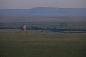 Book kenya balloon safaris, yha kenya travel,Active Adventures,Kenya Adventure Safaris,balloon safari package, masai mara ballooning, hot air balloon, balloon adventure