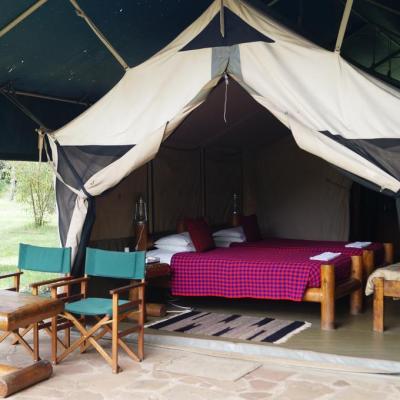 Siana sprngs camp kenya adventure camping yha kenya travel tented safari camp camping safari